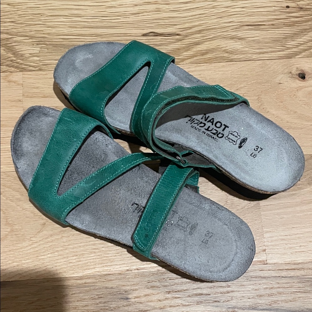Naot Women's Emerald Sandals